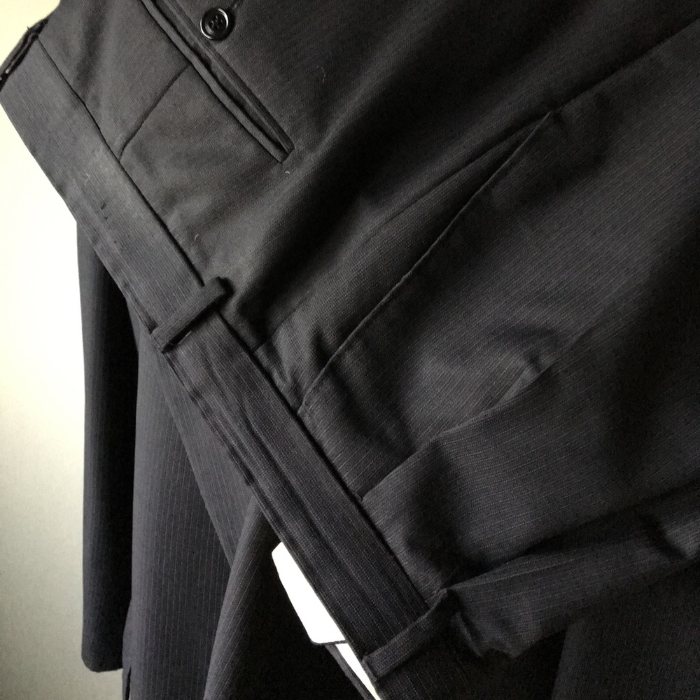 Issimo Italian Suit - Picture 6 of 8